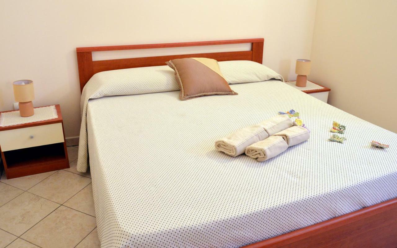 Bed and Breakfast Le Grotte Castro  Zewnętrze zdjęcie