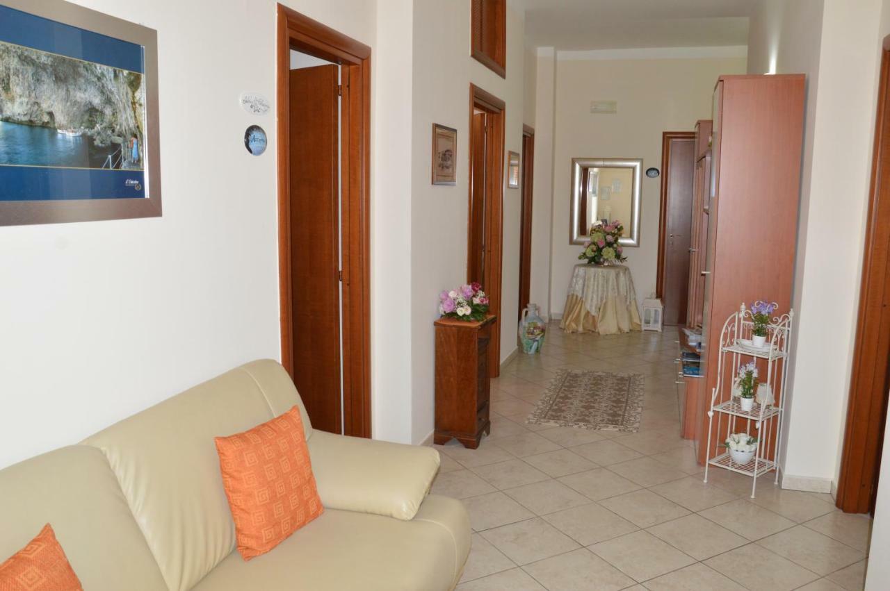 Bed and Breakfast Le Grotte Castro  Zewnętrze zdjęcie